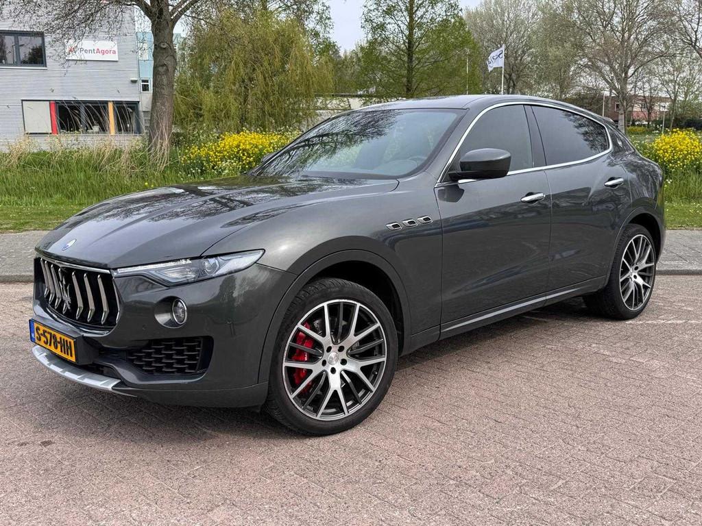Maserati Levante 3.0 V6 S AWD GranLusso Automaat; S-578-HH, Auto's, Maserati, Automaat, 430 pk, Gebruikt, Euro 6