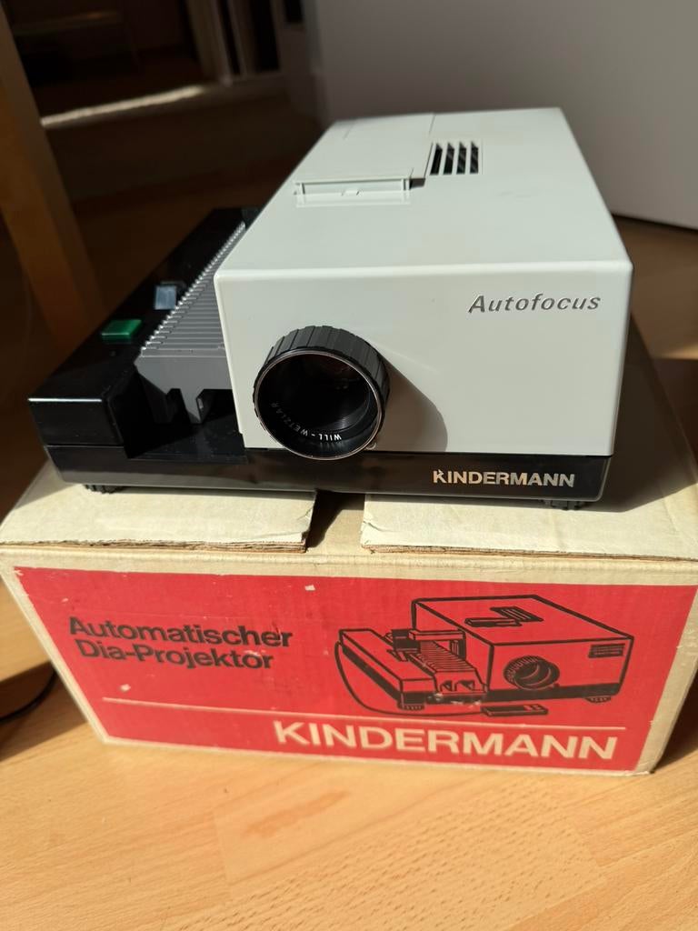 Kindermann 1310 diaprojector, Ophalen of Verzenden, Gebruikt