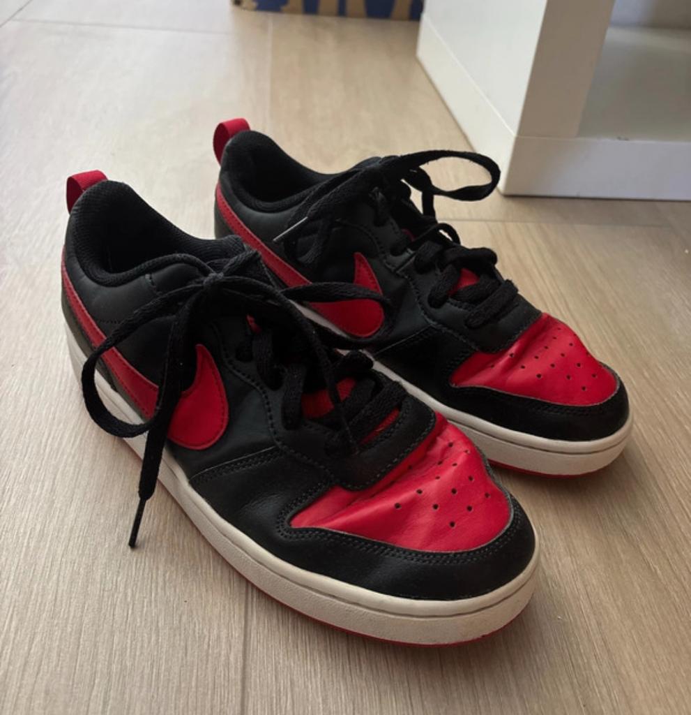 Nike schoenen vrouwen maat 39!, Ophalen of Verzenden, Zo goed als nieuw, Schoenen