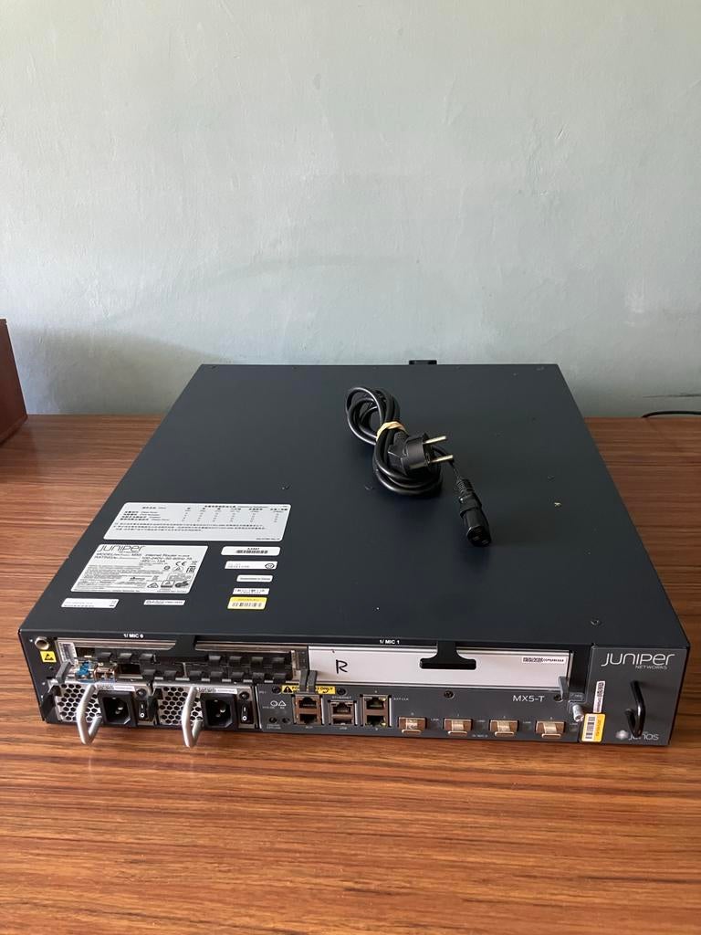Juniper MX5 Router - Krachtige Netwerkoplossing, Ophalen of Verzenden, Gebruikt, Router