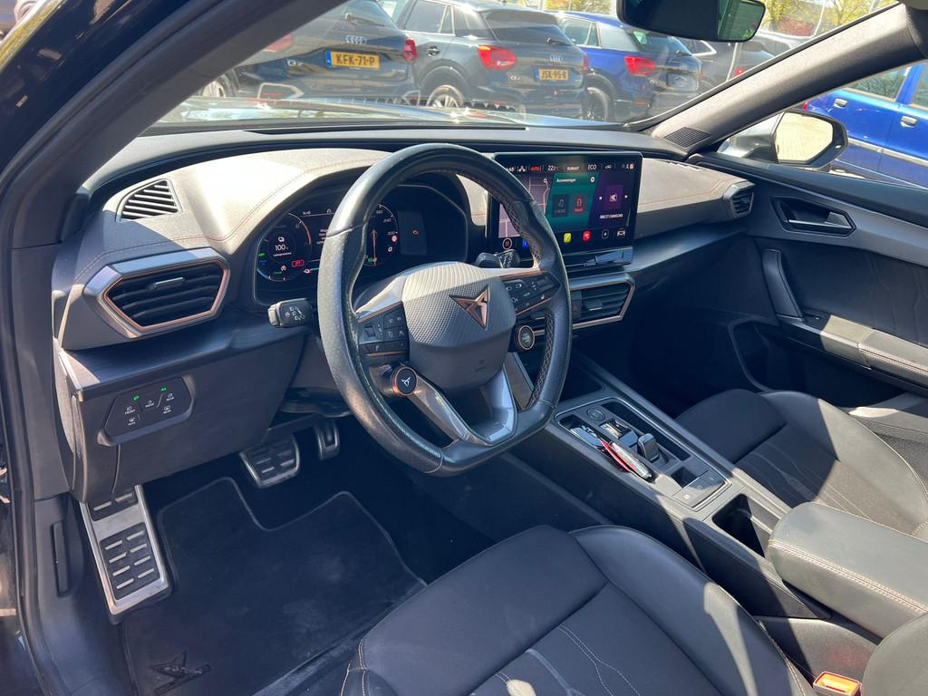 CUPRA Formentor 1.4 e-Hybrid VZ Performance 245 pk navi, mem, Auto's, Cupra, Stof, Gebruikt, Zwart, 4 cilinders