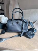 Prada nylon handtas, Sieraden, Tassen en Uiterlijk, Tassen | Damestassen, Ophalen of Verzenden, Zo goed als nieuw, Zwart, Handtas