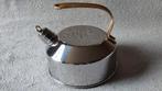 Stijlvolle SIGG fluitketel met gouden handvat, Ophalen of Verzenden, Zo goed als nieuw
