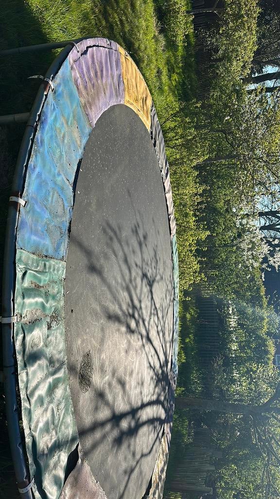 Trampoline. Gratis ophalen. Liefst vandaag., Kinderen en Baby's, Speelgoed | Buiten | Trampolines, Ophalen, Zo goed als nieuw