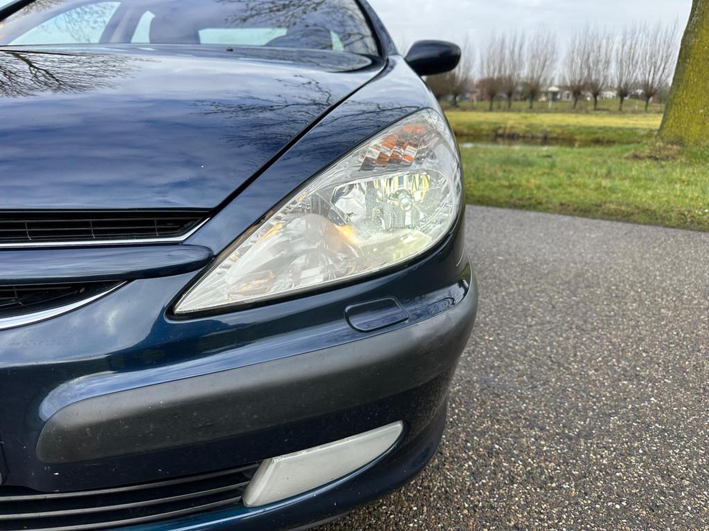 Peugeot 607 3.0-24V V6 Executive|automaat|bomvol, Auto's, Peugeot, Beige, 2946 cc, Blauw, Bedrijf