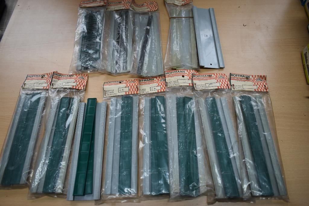 13 Brugdelen in verschillende uitvoeringen., Hobby en Vrije tijd, Verzenden, Zo goed als nieuw, Gelijkstroom of Wisselstroom, Overige merken