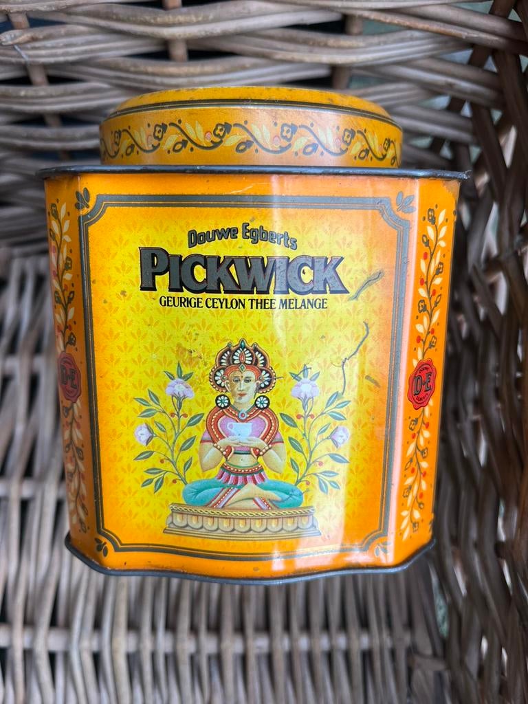 drie vintage thee blikjes, Verzamelen, Blikken, Ophalen of Verzenden, Zo goed als nieuw, Overige, Douwe Egberts