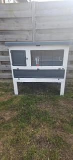Konijnenhok, Dieren en Toebehoren, Knaagdieren en Konijnen | Hokken en Kooien, Ophalen, 110 cm of meer, Zo goed als nieuw, 90 cm of meer