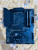 MSI MPG B550 Gaming Plus + Kingston Fury Beast 32GB DDR4, Computers en Software, Moederborden, Ophalen of Verzenden, Zo goed als nieuw