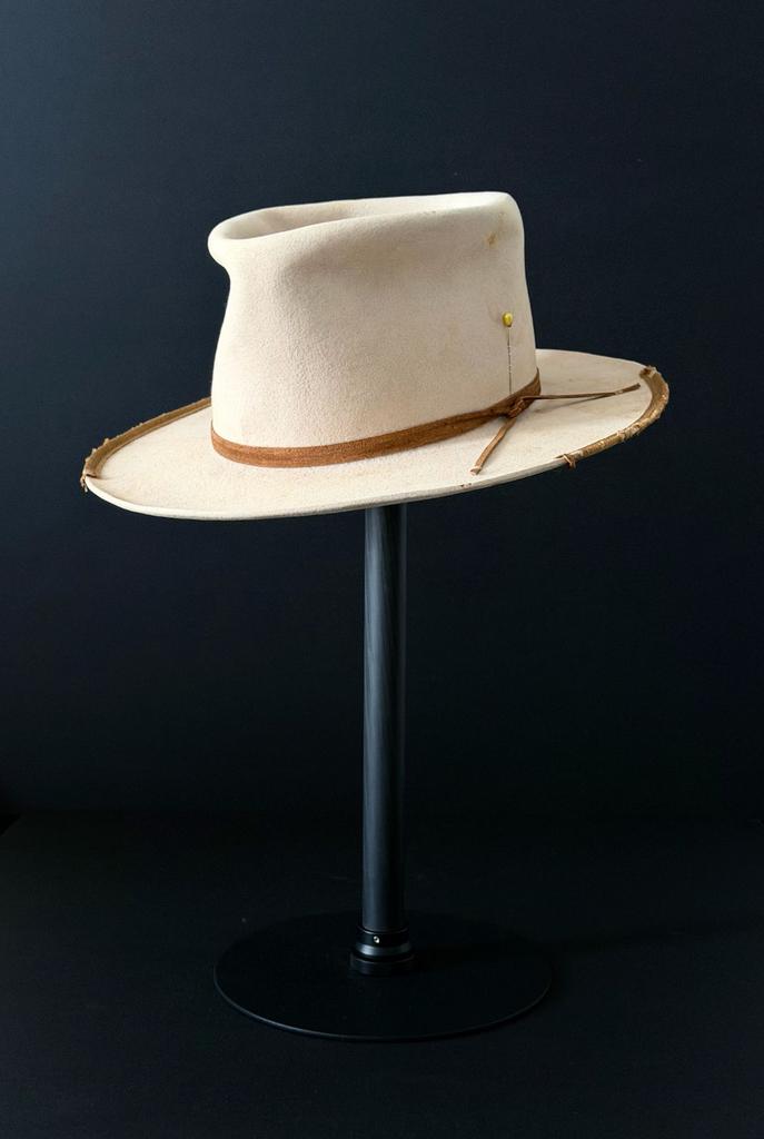 Silvester Maria Hoed - Sun Burned (Custom Hand Made) 54cm, Ophalen of Verzenden, Zo goed als nieuw