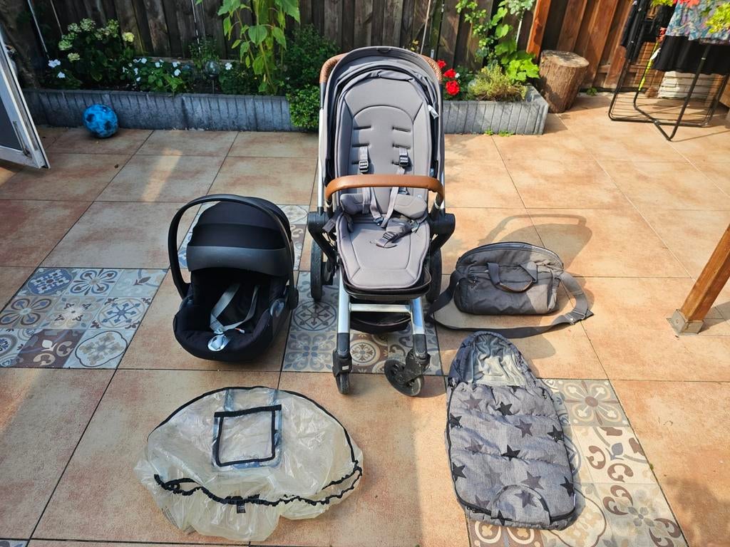 Joolz day+ kinderwagen met Cybex autostoel, Gebruikt, Combiwagen, Verstelbare duwstang, Ophalen