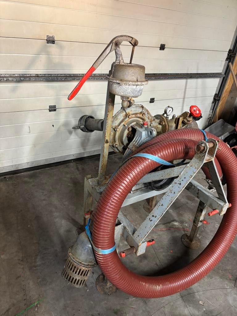 Beregeningspomp incl aanzuigslang, Ophalen of Verzenden, Grondbewerking