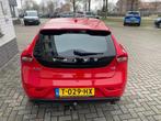 Volvo V40 1.6 D2 Momentum / Trekhaak / Cruise Controle / Air, Auto's, Voorwielaandrijving, Stof, Gebruikt, Zwart