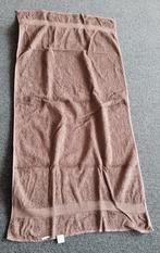 Bruine handdoek vandyck 64 x 133 cm towel van dijck, Ophalen of Verzenden, Gebruikt, Bruin, Handdoek