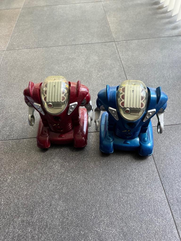 2 x robot, Ophalen, Zo goed als nieuw