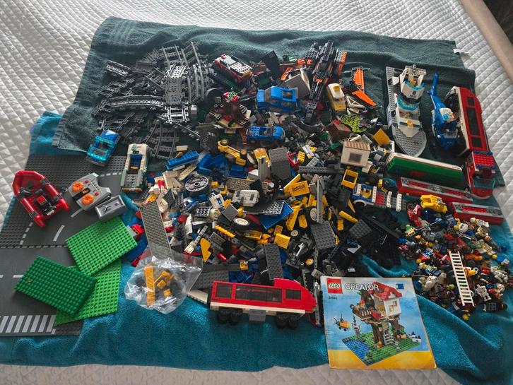 Mega veel lego, Kinderen en Baby's, Speelgoed | Duplo en Lego, Gebruikt, Ophalen of Verzenden