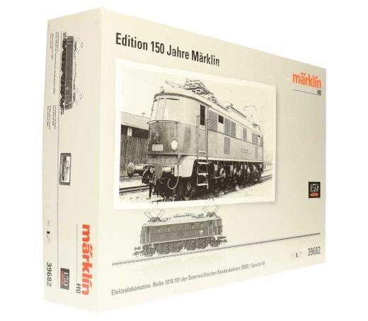 Marklin 39682 H0 elektrische lok. Reihe 1018 met vitrine ..., Hobby en Vrije tijd, Modeltreinen | H0, Wisselstroom, Gebruikt, Locomotief