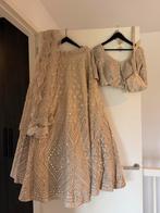 Indiase Designer Bridal Lehenga - Beige met Spiegelwerk, Kleding | Dames, Ophalen of Verzenden, Zo goed als nieuw, Beige, Trouwjurk