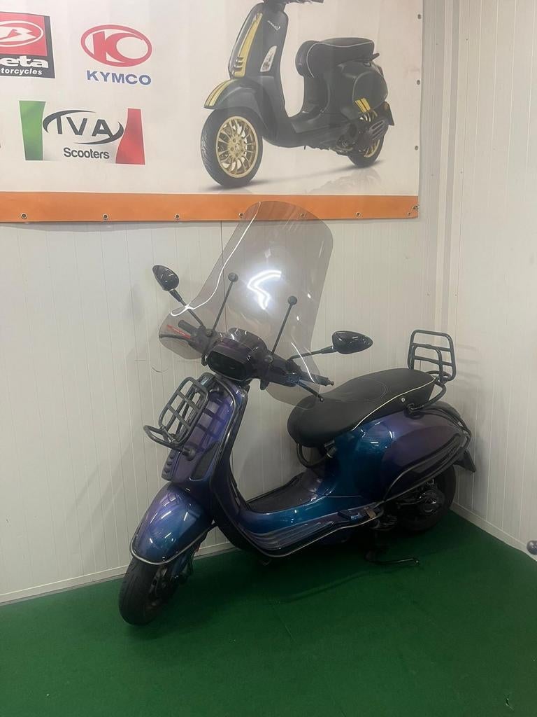 Vespa Sprint 2015 - Netjes onderhouden, Fietsen en Brommers, Scooters | Vespa, Ophalen of Verzenden, Gebruikt, Overige modellen