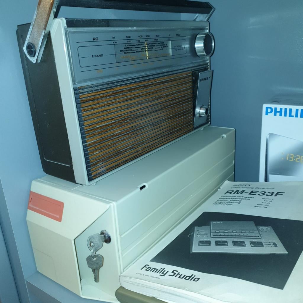 Lege radio antiek retro vintage, Antiek en Kunst, Ophalen