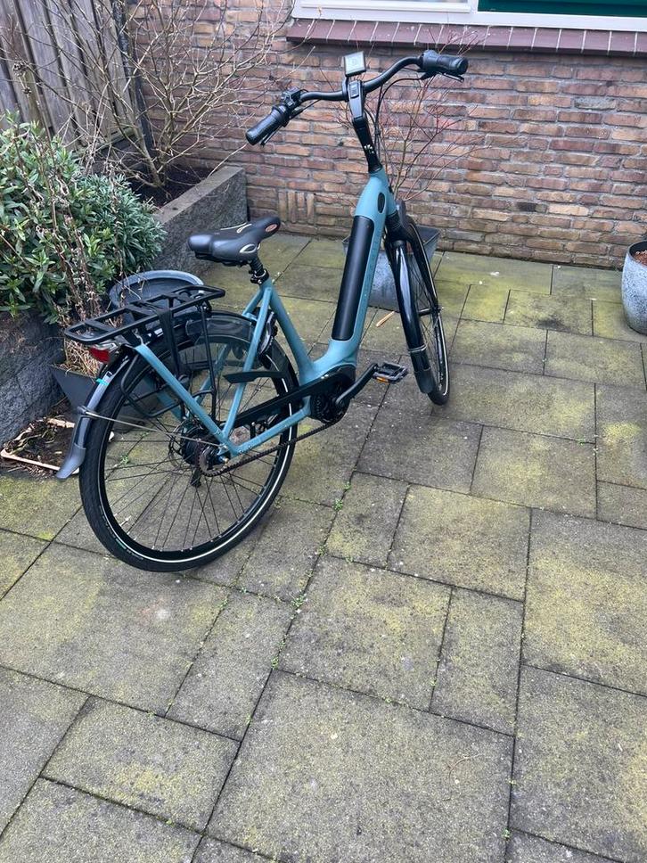 Gazelle grenoble c5 49cm lage instap weinig km, Fietsen en Brommers, Elektrische fietsen, Zo goed als nieuw, Gazelle, 47 tot 51 cm