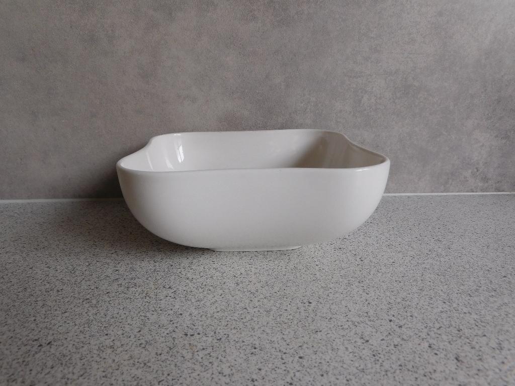 Schaal 15 cm. Wit Vivo Villeroy & Boch, Ophalen of Verzenden, Overige stijlen, Porselein, Schaal of Schalen