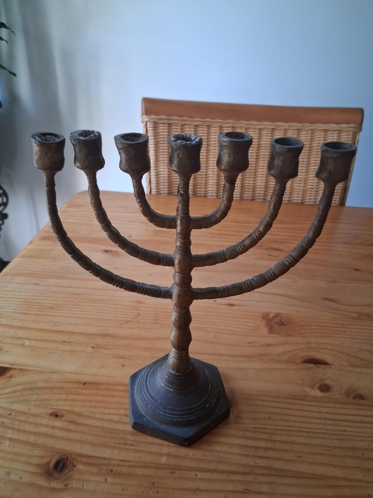 Antieke 7-armige Menora Kandelaar, Ophalen