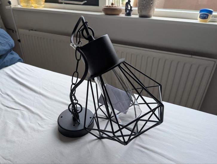 Nieuwe buitenlamp, zwart, past in iedere stijl, Huis en Inrichting, Lampen | Overige, Ophalen of Verzenden
