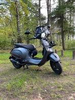 Vespa sprint 2020 80cc, Ophalen of Verzenden, Zo goed als nieuw, Benzine