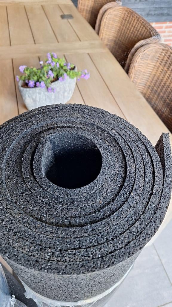 Rubber granulaat mat 3,8 x 1,2 meter 10mm dik, Ophalen, Minder dan 25 cm