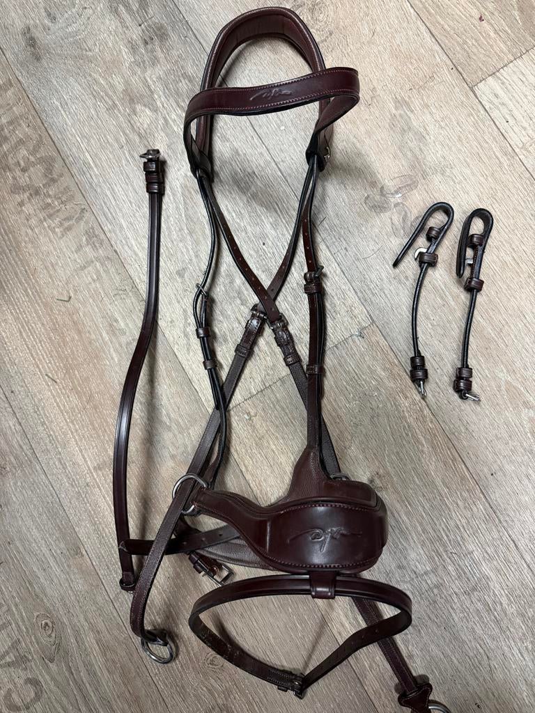 Dyon D Motion hoofdstel bruin full, Dieren en Toebehoren, Paarden en Pony's | Hoofdstellen en Tuigage, Ophalen of Verzenden, Zo goed als nieuw