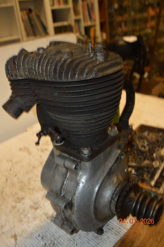 triumph-bsa-ajs-villiers-ariel-velocette-rudge-dkw-jawa-twn, Motoren, Ophalen of Verzenden, Nieuw