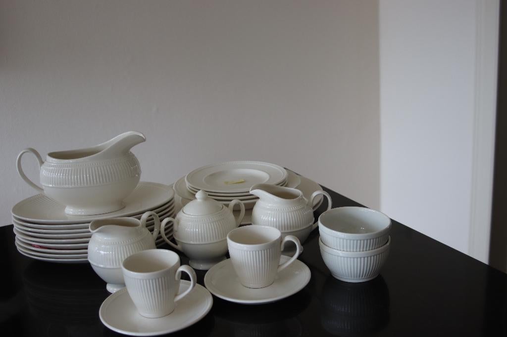 WEDGWOOD Windsor servies, Huis en Inrichting, Keuken | Servies, Ophalen of Verzenden, Nieuw, Porselein, Wedgwood