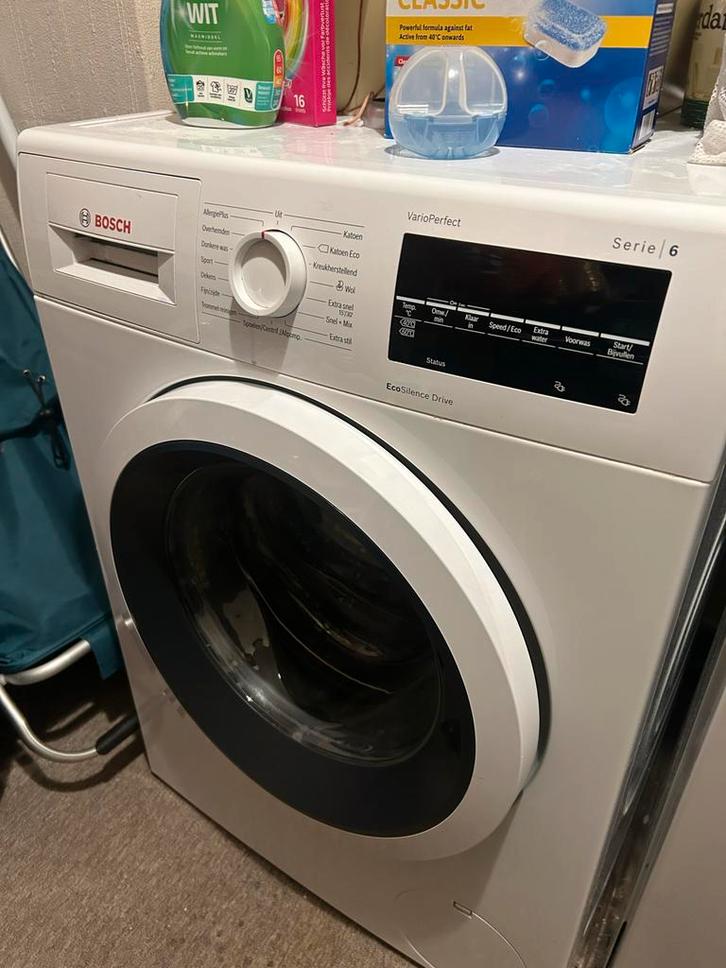 Bosch Serie 6 VarioPerfect Wasmachine EcoSilence Drive, Witgoed en Apparatuur, Wasmachines, Zo goed als nieuw, Voorlader, 8 tot 10 kg