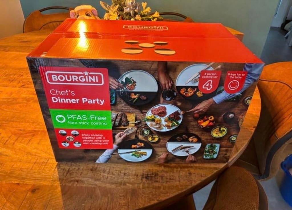 Bourgini Chef's Dinner Party gourmetstel 4 personen, Ophalen of Verzenden, Nieuw, 4 t/m 7 personen
