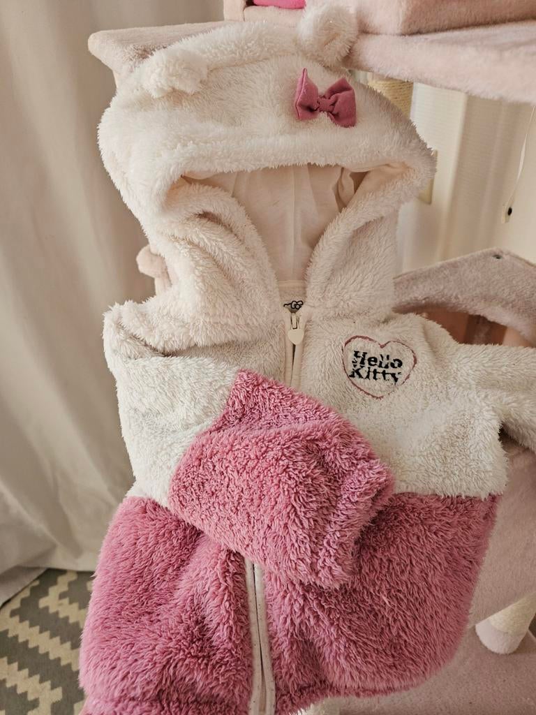 Lief mooi meisjes vestje maat 104, Kinderen en Baby's, Kinderkleding | Maat 104, C&A, Meisje, Trui of Vest, Ophalen of Verzenden