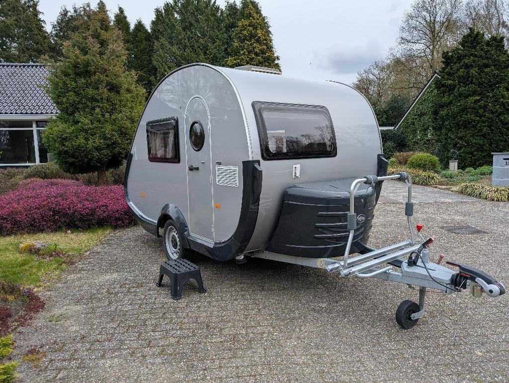 Mooie T@B 320 caravan met voortent, luifel en fietsenrek, Luifel, Rondzit, Omvormbare zithoek, Particulier