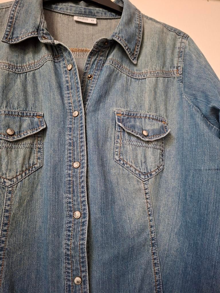 Getailleerde spijkerbloes, mt 42, Kleding | Dames, Janina, Ophalen of Verzenden, Maat 42/44 (L), Blauw