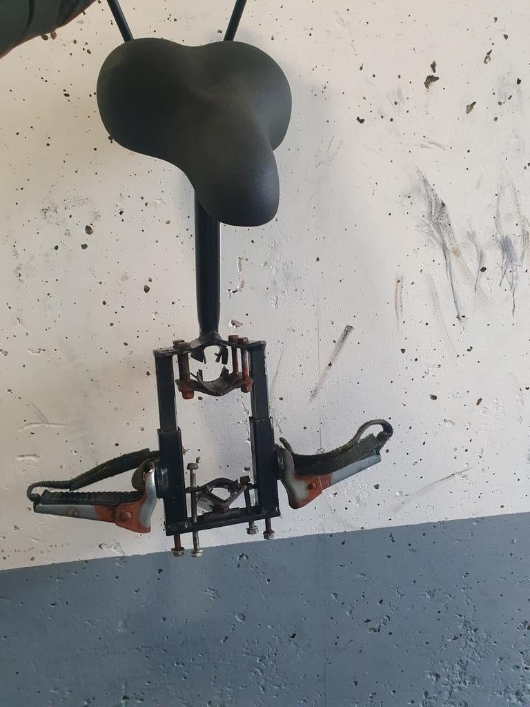 Zadel op stang., Ophalen of Verzenden