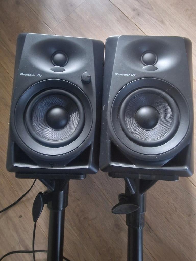 Zgan DJ PIONEER SPEAKERS DM40, Muziek en Instrumenten, Dj-sets en Draaitafels, Zo goed als nieuw, Pioneer, Ophalen of Verzenden
