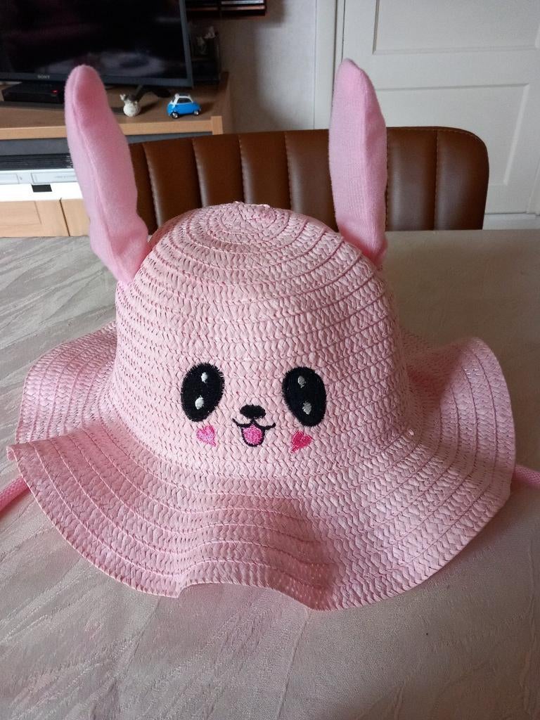 Kickroll hoedje met flapperende oortjes (Nijmegen oost), Kinderen en Baby's, Kinderkleding | Petten en Hoeden, Ophalen of Verzenden