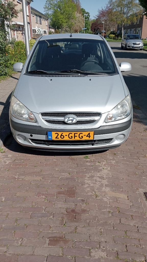 Hyundai Getz 1.1 3DRS 2008 Grijs, Auto's, Hyundai, Voorwielaandrijving, 31 €/maand, 4 cilinders, Origineel Nederlands