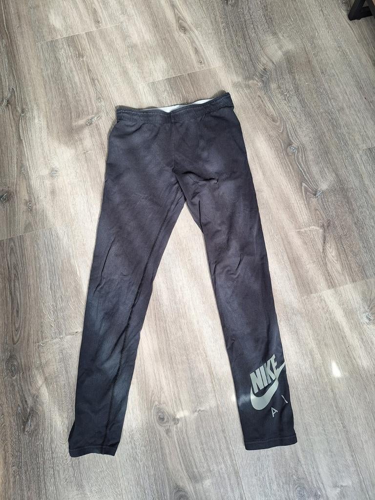 Nike Air Legging Maat 164 Zwart, Kinderen en Baby's, Kinderkleding | Maat 164, Broek, Gebruikt, Meisje, Ophalen of Verzenden