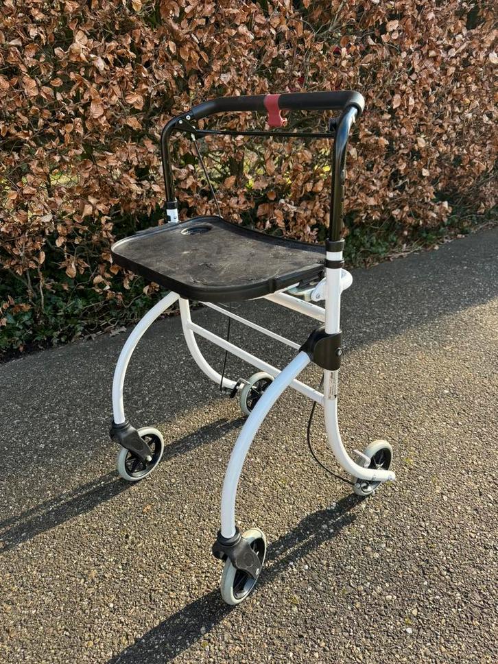 Binnen rollator Drive Roomba met dienblad, Diversen, Rollators, Gebruikt, Lichtgewicht, Opvouwbaar, Ophalen