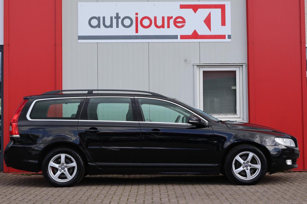 Volvo V70 2.0 D4 Automaat Summum | Export | (bj 2014), Auto's, Volvo, 4 cilinders, Leder en Stof, V70, Diesel