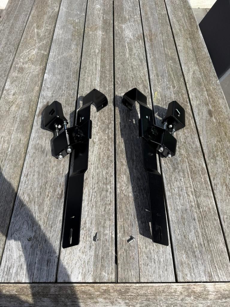 Maxi cosi adapters voor Urban Arrow bakfiets, Fietsen en Brommers, Fietsaccessoires | Fietsstoeltjes, Ophalen, Zo goed als nieuw