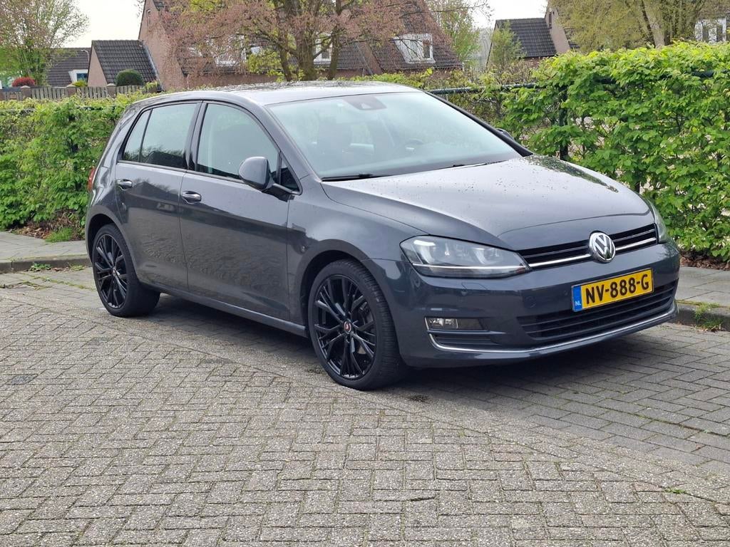 Vw Volkswagen Golf Highline, Zwart, 4 cilinders, Alcantara, 1395 cc