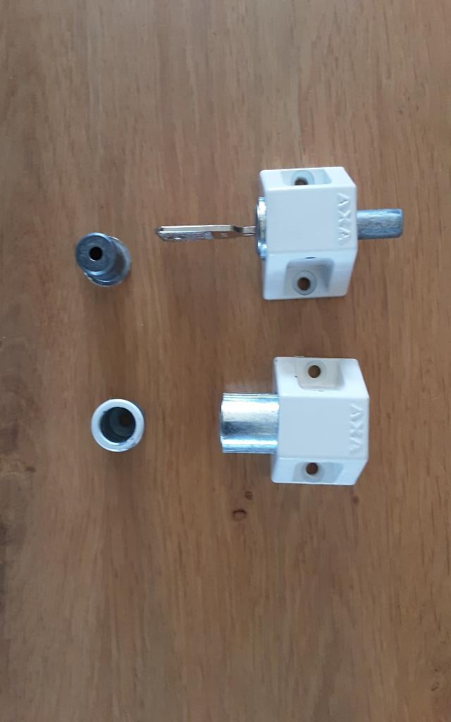 AXA oplegslot, Ophalen, Zo goed als nieuw, Slot