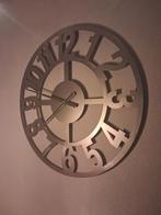 Grote ijzeren wandklok - 80 cm - Keurige conditie, Ophalen, Zo goed als nieuw, Analoog, Wandklok