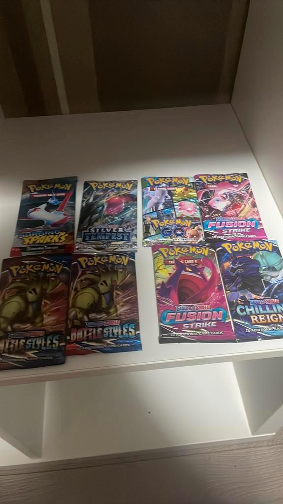 Pokemon pakjes ZELF GEMAAKT, Hobby en Vrije tijd, Verzamelkaartspellen | Pokémon, Zo goed als nieuw, Ophalen of Verzenden